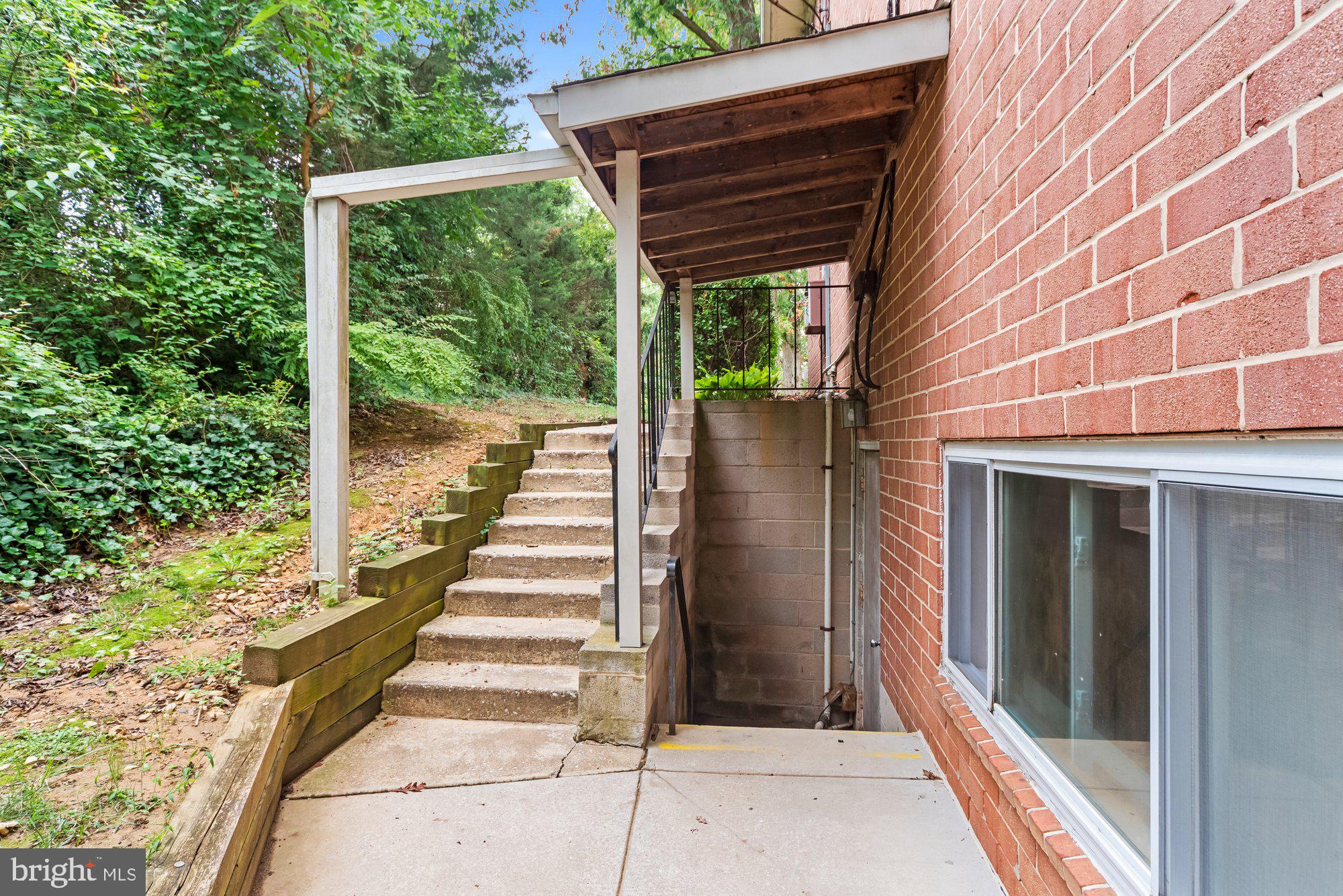519 Epsom Road, Unit TB Towson, MD 21286 - Photo 23 of 24 Large shared laundry area & private storage room..