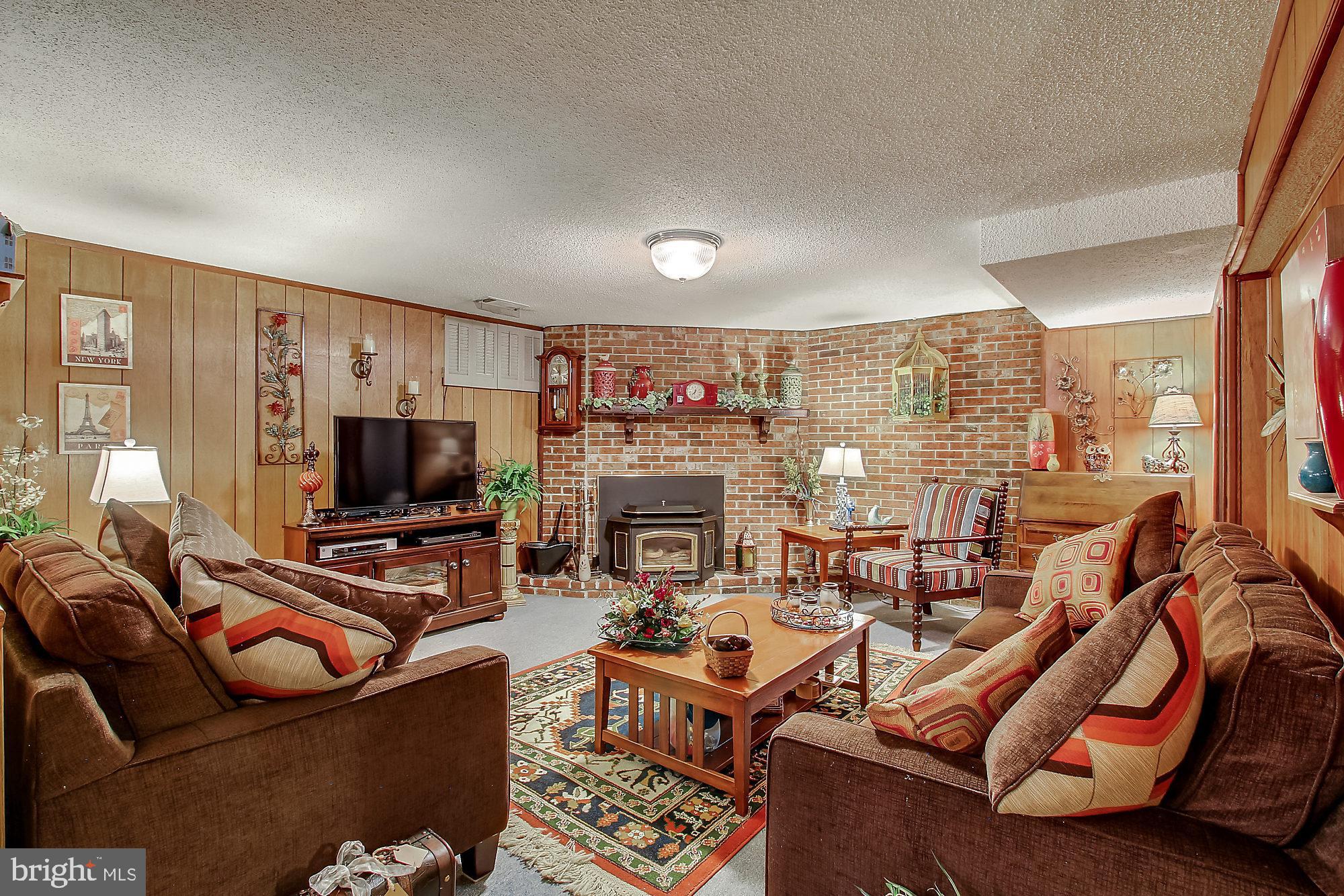 4504 Ebenezer Road Baltimore, MD 21236 - Photo 25 of 37