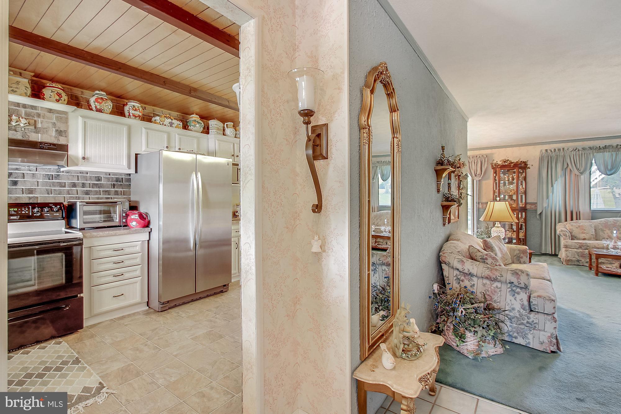 4504 Ebenezer Road Baltimore, MD 21236 - Photo 9 of 37