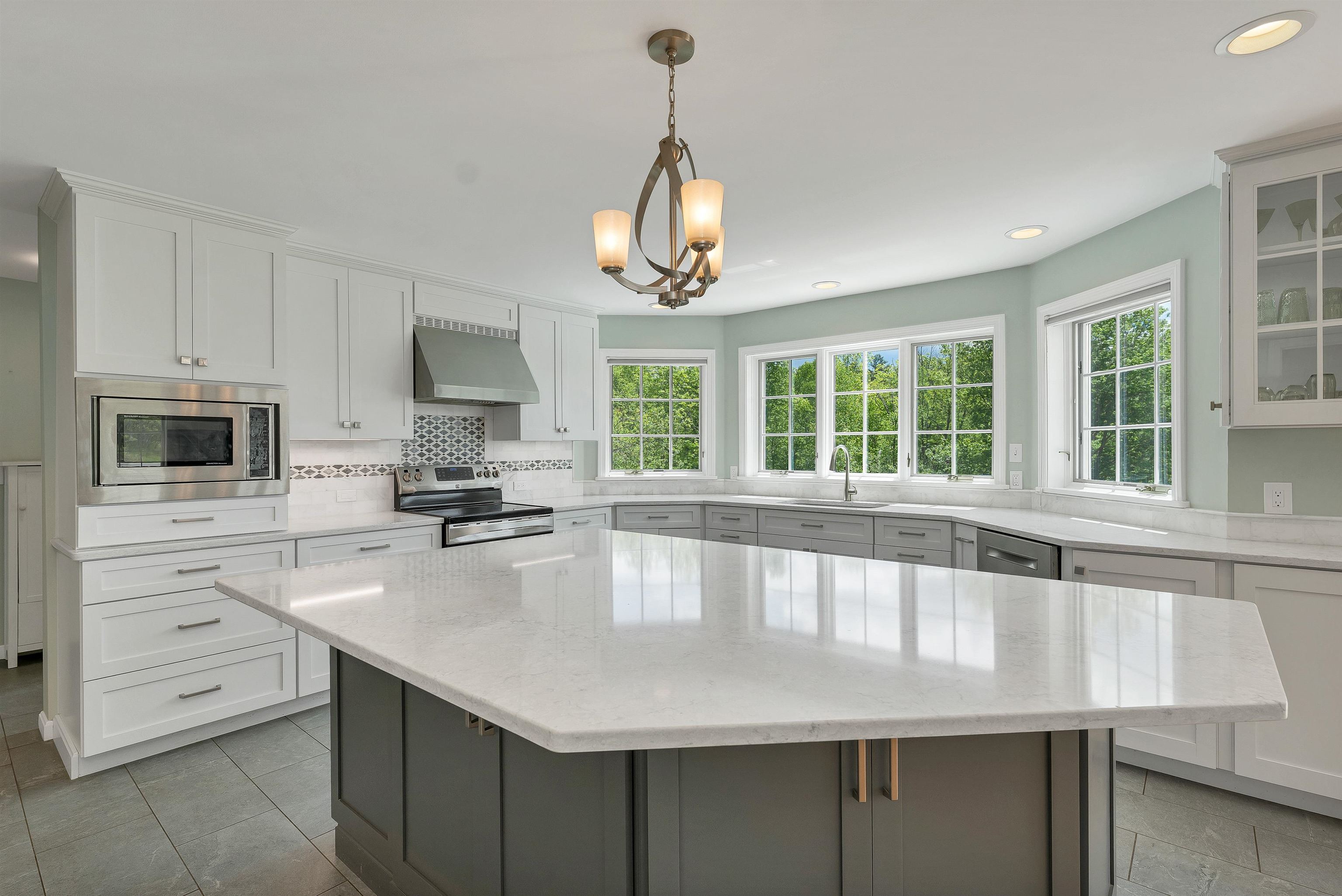 25 Wolfeboro Road Hanover, NH 03750 - Photo 16 of 49