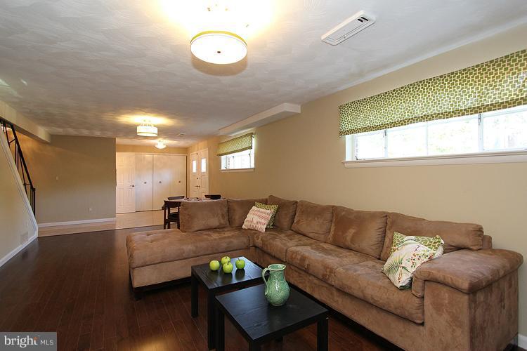 10013 Kinross Avenue Silver Spring, MD 20901 - Photo 22 of 30 Family Room