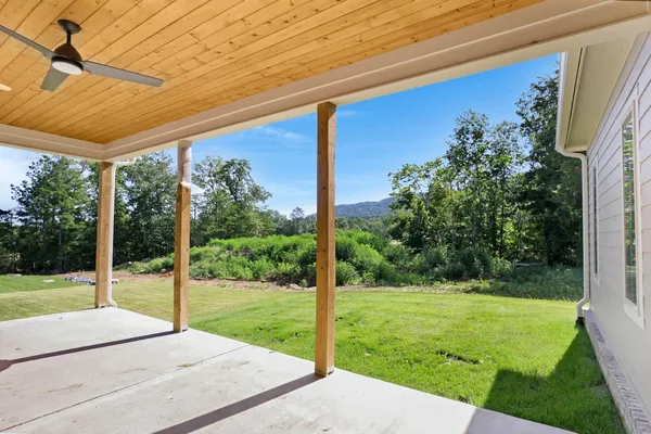 $675,000 | 8126 Sir Oliphant Way, Unit LOT #33, Ooltewah, TN 37363