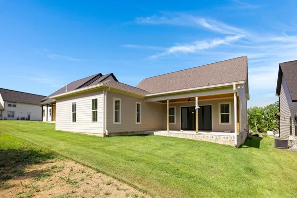 $675,000 | 8126 Sir Oliphant Way, Unit LOT #33, Ooltewah, TN 37363