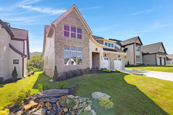 $675,000 | 8126 Sir Oliphant Way, Unit LOT #33, Ooltewah, TN 37363