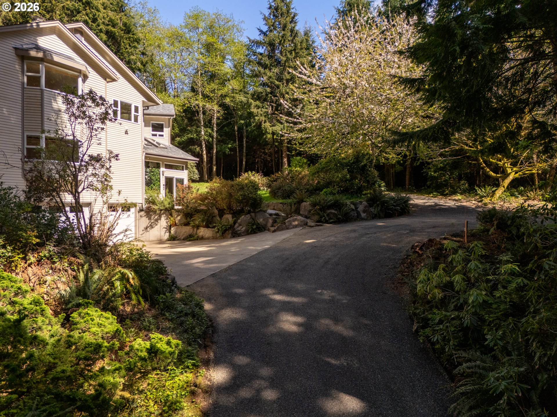 545 Bartel Road Cannon Beach, OR 97110 - Photo 5 of 48