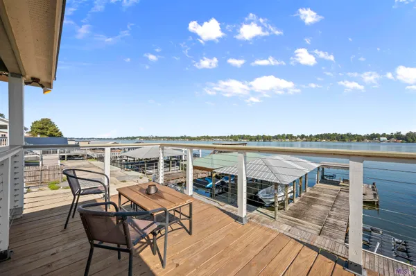 $3,500 | 6852 False River Road, Oscar, LA 70762