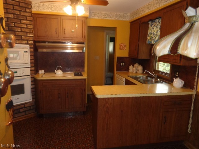 6530 Hamden Road Parma Heights, OH 44130 - Photo 10 of 28 Kitchen