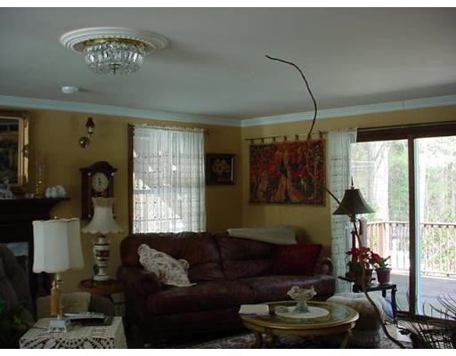 66 Wood Road Westfield, MA 01085 - Photo 3 of 20 Gallery Image 3