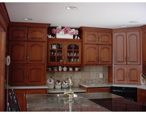 66 Wood Road Westfield, MA 01085 - Photo 6 of 20 Gallery Image 6