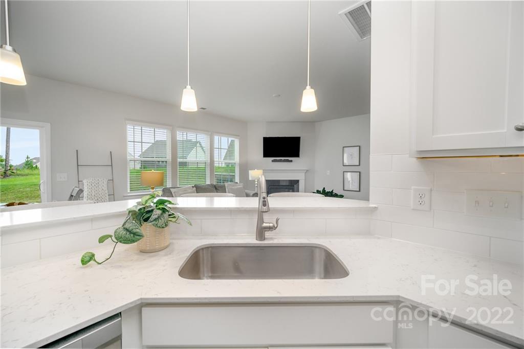17907 Kalabash Road, Unit L150 Charlotte, NC 28278 - Photo 20 of 47 Gallery Image 20