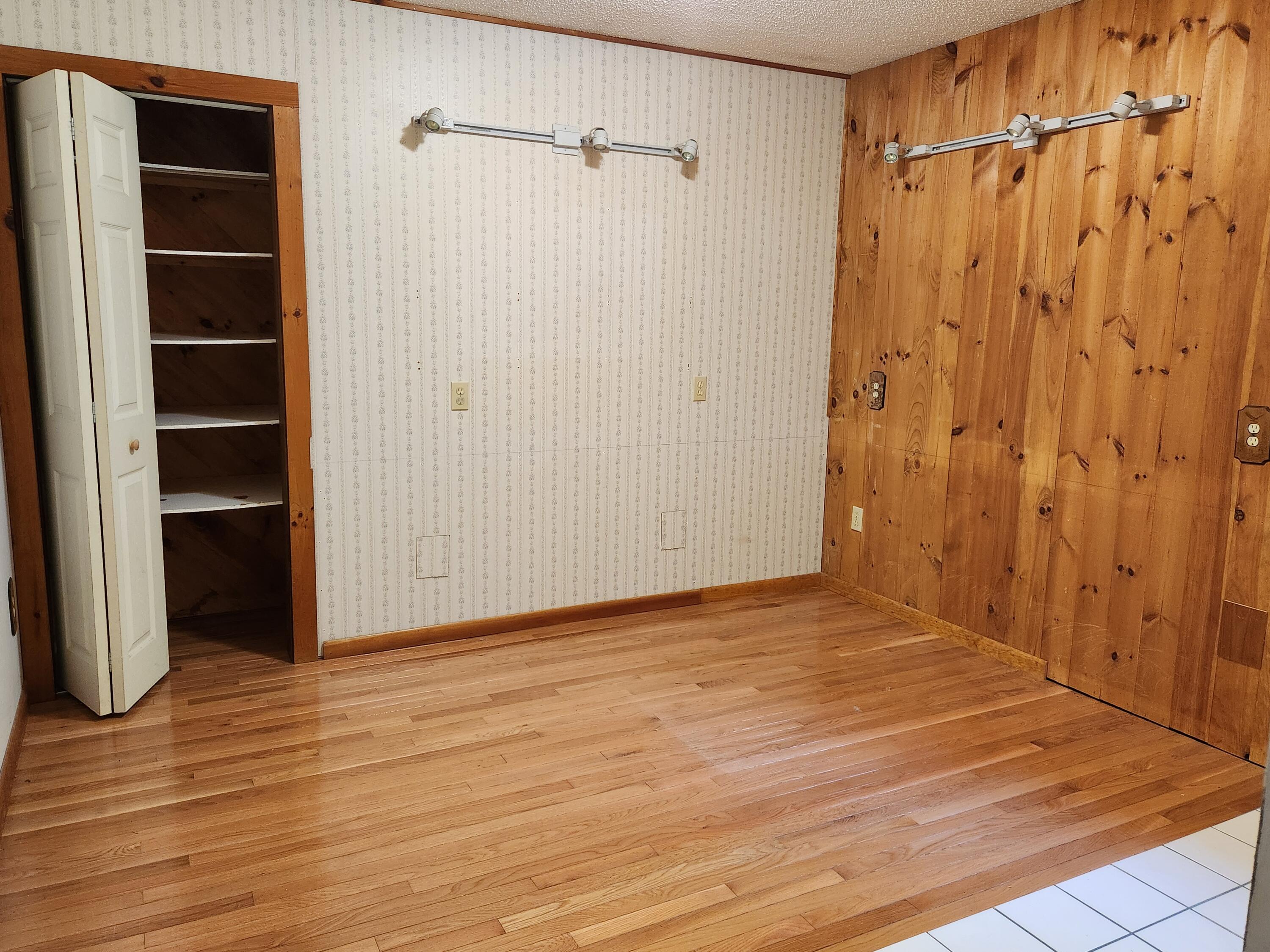 666 Stow Road Stow, ME 04037 - Photo 35 of 57 Laundry/craft area
