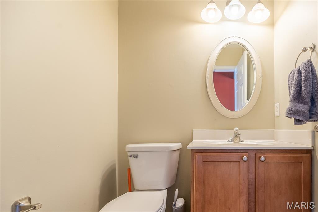 34 Logan Crossing Circle O'Fallon, MO 63366 - Photo 14 of 47