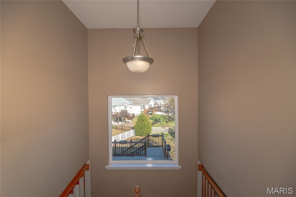 34 Logan Crossing Circle O'Fallon, MO 63366 - Photo 17 of 47