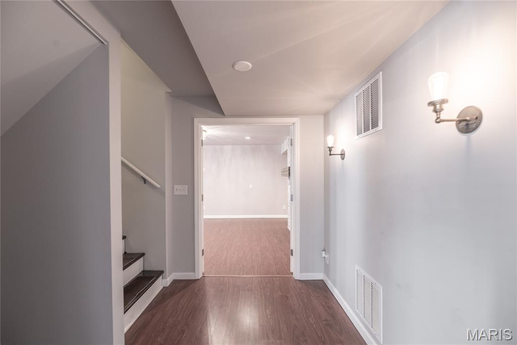 34 Logan Crossing Circle O'Fallon, MO 63366 - Photo 30 of 47