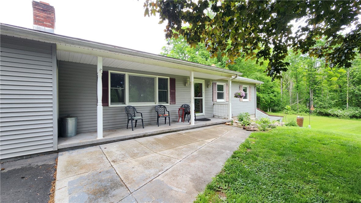 7383 Lakeside Road Ontario, NY 14519 - Photo 5 of 50