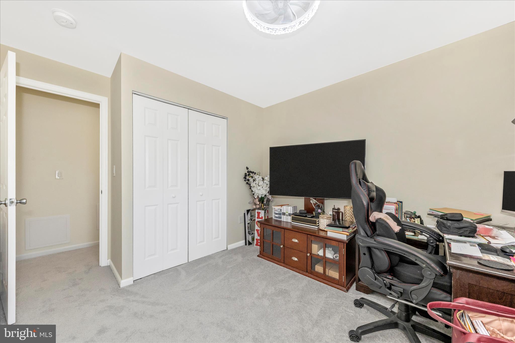 19315 Club House Road, Unit 201 Gaithersburg, MD 20886 - Photo 24 of 33 Bedroom 2