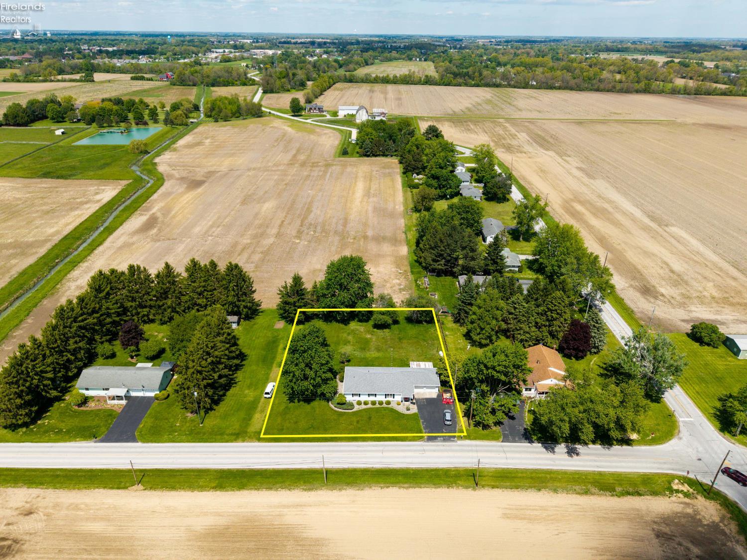 2132 East Cole Road Fremont, OH 43420 - Photo 39 of 48 Gallery Image 39