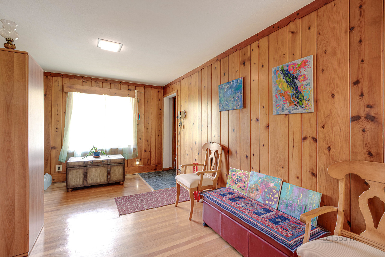 260 North St Marys Road Libertyville, IL 60048 - Photo 21 of 34 a living room with furniture and a large window