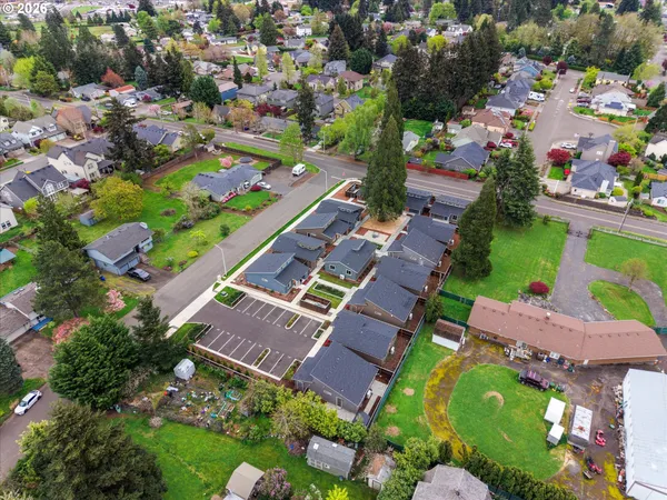 $399,900 | 12252 Meadowlawn Drive, Oregon City, OR 97045