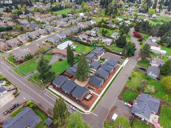 $399,900 | 12252 Meadowlawn Drive, Oregon City, OR 97045