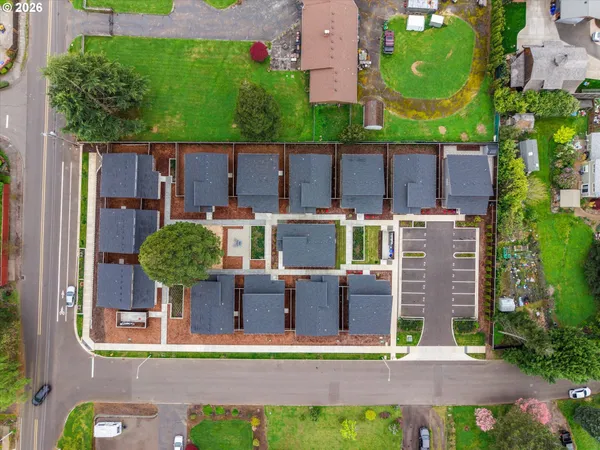 $399,900 | 12252 Meadowlawn Drive, Oregon City, OR 97045