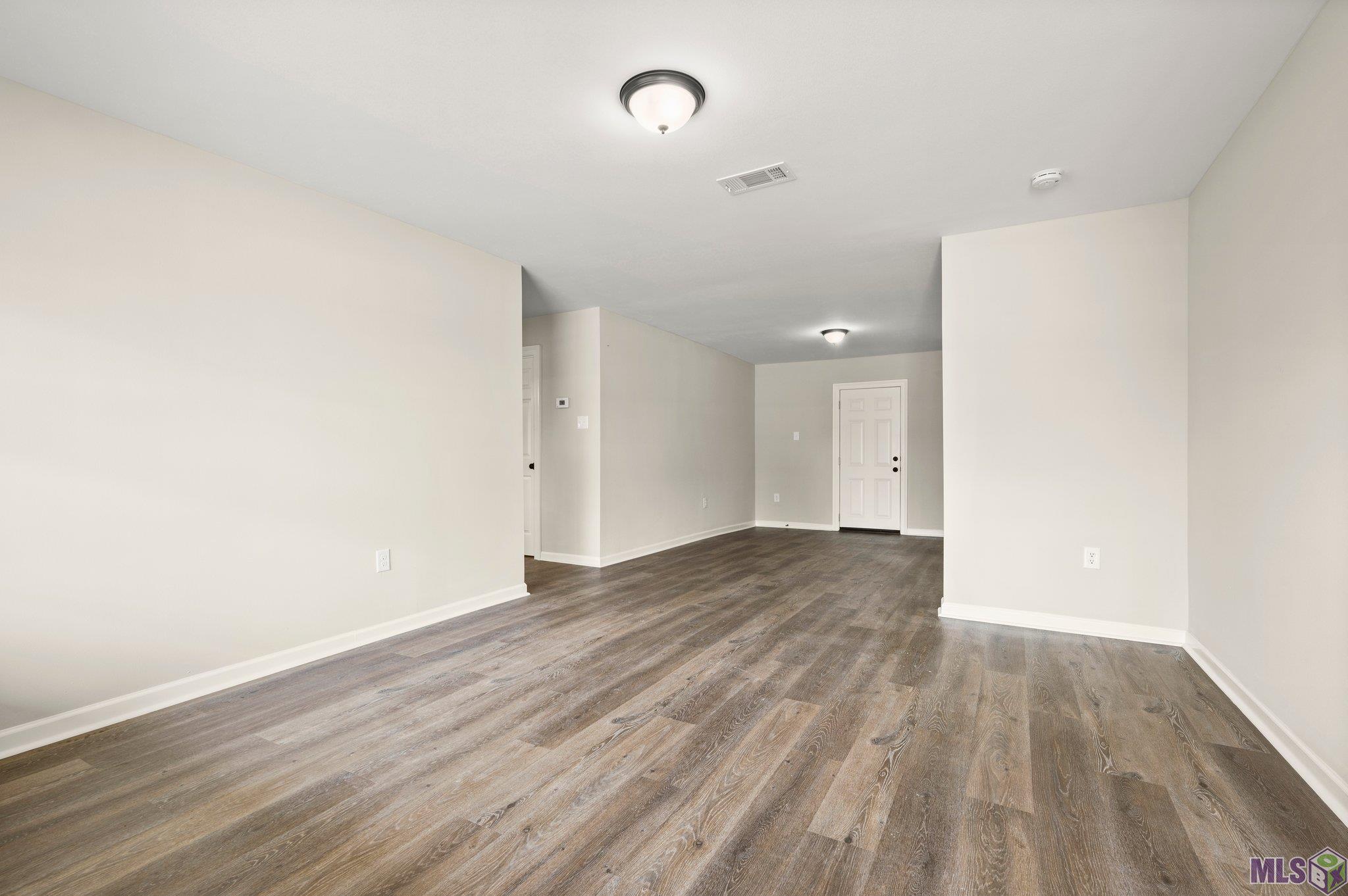 711 Court Street Port Allen, LA 70767 - Photo 2 of 16