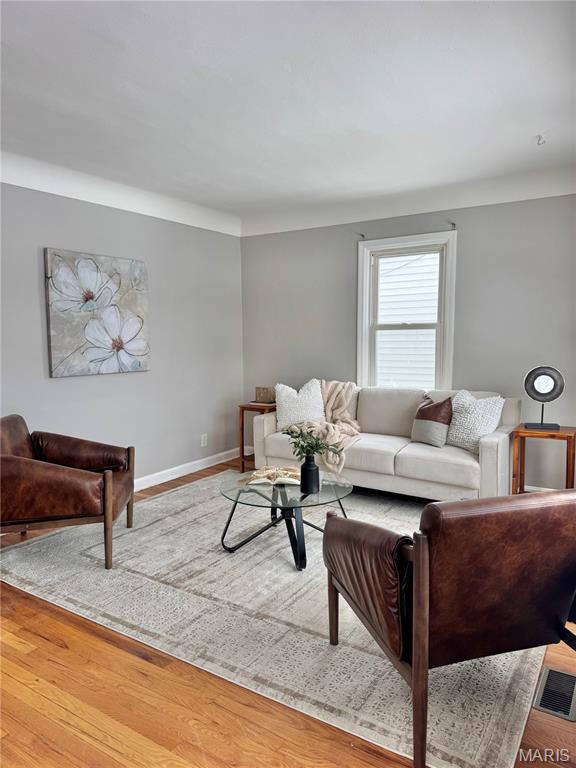 3668 Dixie Drive St. Ann, MO 63074 - Photo 2 of 10