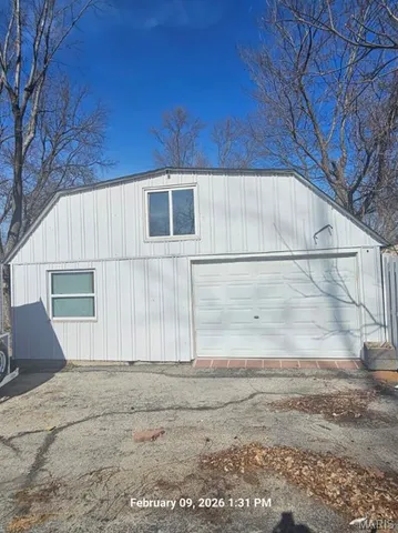 $189,900 | 3668 Dixie Drive, St. Ann, MO 63074