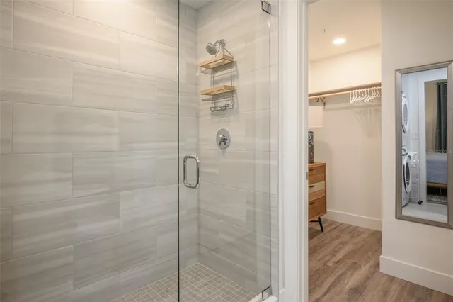 $3,200 | 1703 North Tamiami Trail, Unit 207, Sarasota, FL 34236