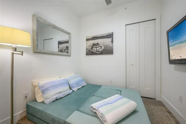 $3,600 | 1703 North Tamiami Trail, Unit 207, Sarasota, FL 34236