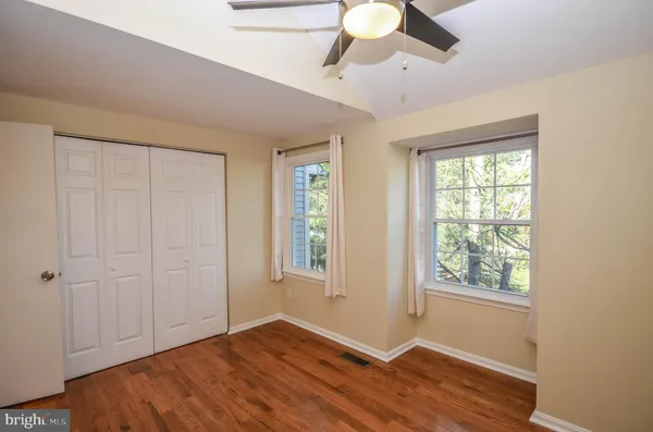 $2,700 | 8711 Ravenglass Way, Montgomery Village, MD 20886