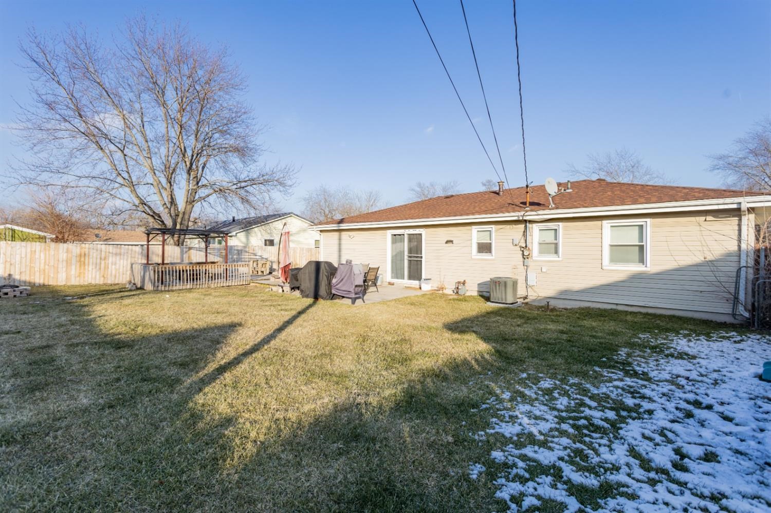 708 Coventry Road Valparaiso, IN 46385 - Photo 25 of 26 1500x999