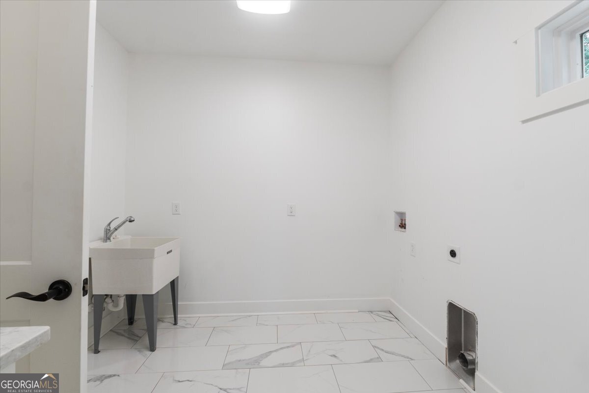 1750 Reids Ferry Road Buckhead, GA 30625 - Photo 26 of 57 a view of a room with table and chair