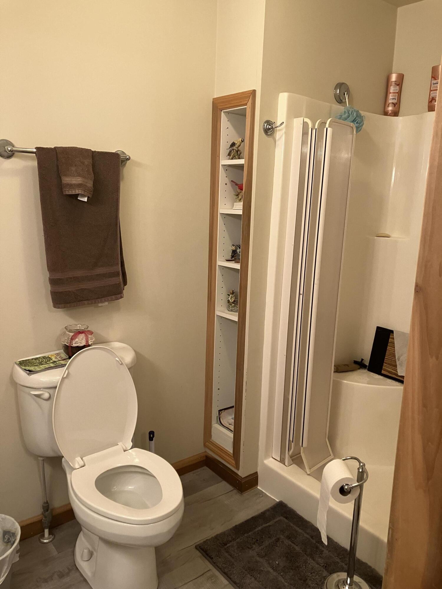 246 North Orchard Island Road, Unit 74 Russells Point, OH 43348 - Photo 9 of 17