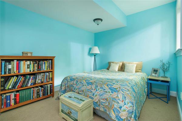30 Winthrop Road, Unit 30 Brookline, MA 02445 - Photo 13 of 22