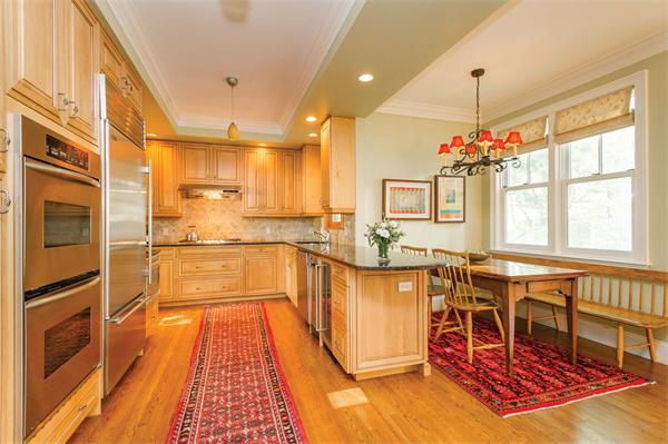 30 Winthrop Road, Unit 30 Brookline, MA 02445 - Photo 2 of 22