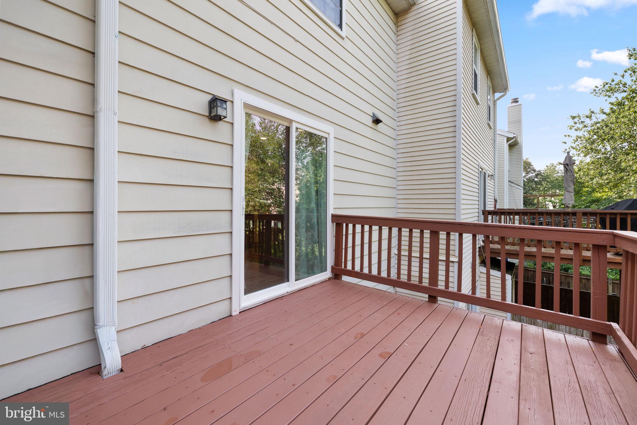 4048 Spring Run Court Chantilly, VA 20151 - Photo 27 of 33 Gallery Image 27