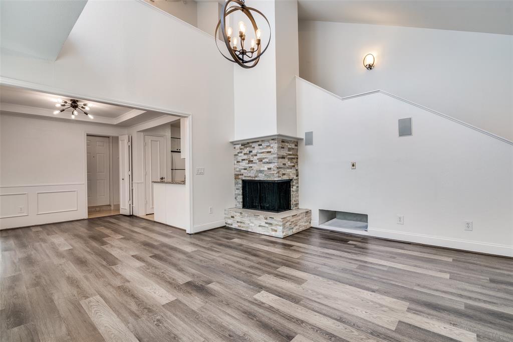17018 Planters Row Addison, TX 75001 - Photo 4 of 25