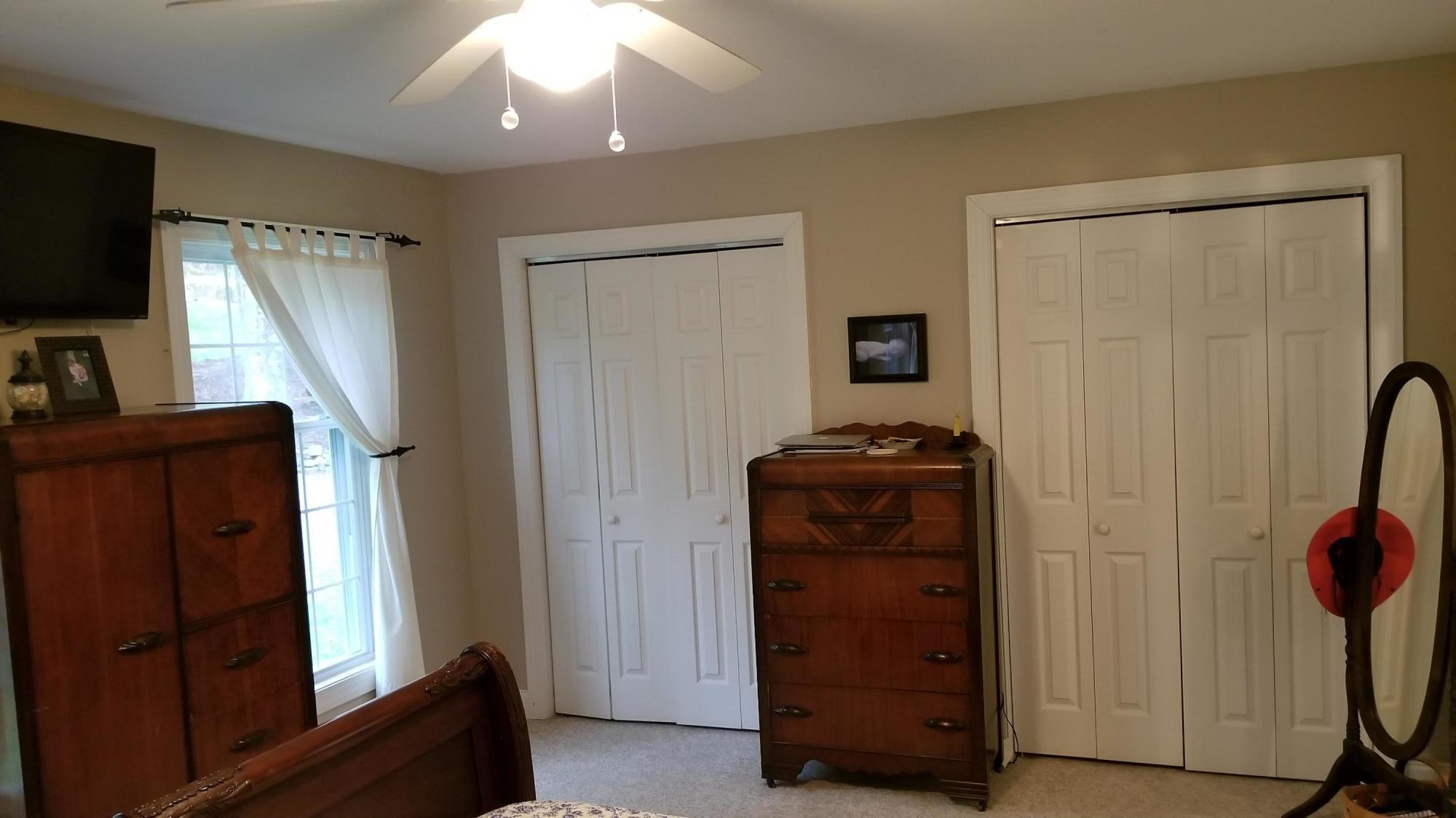 181 Silver Shadow Road Hardy, VA 24101 - Photo 13 of 47 a view of a livingroom with a dresser