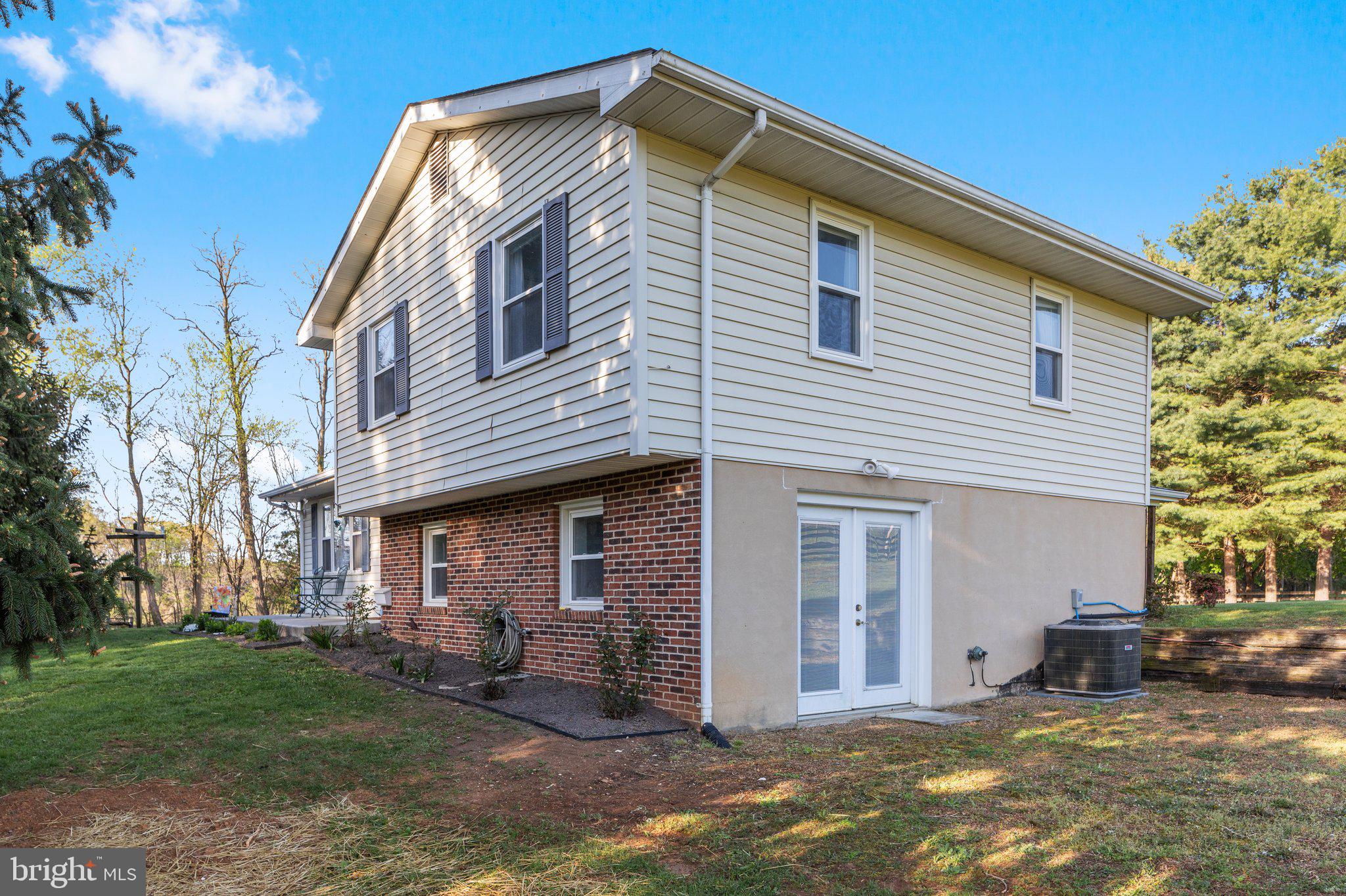 3703 Oranda Road Strasburg, VA 22657 - Photo 31 of 42 Walk out from lower level