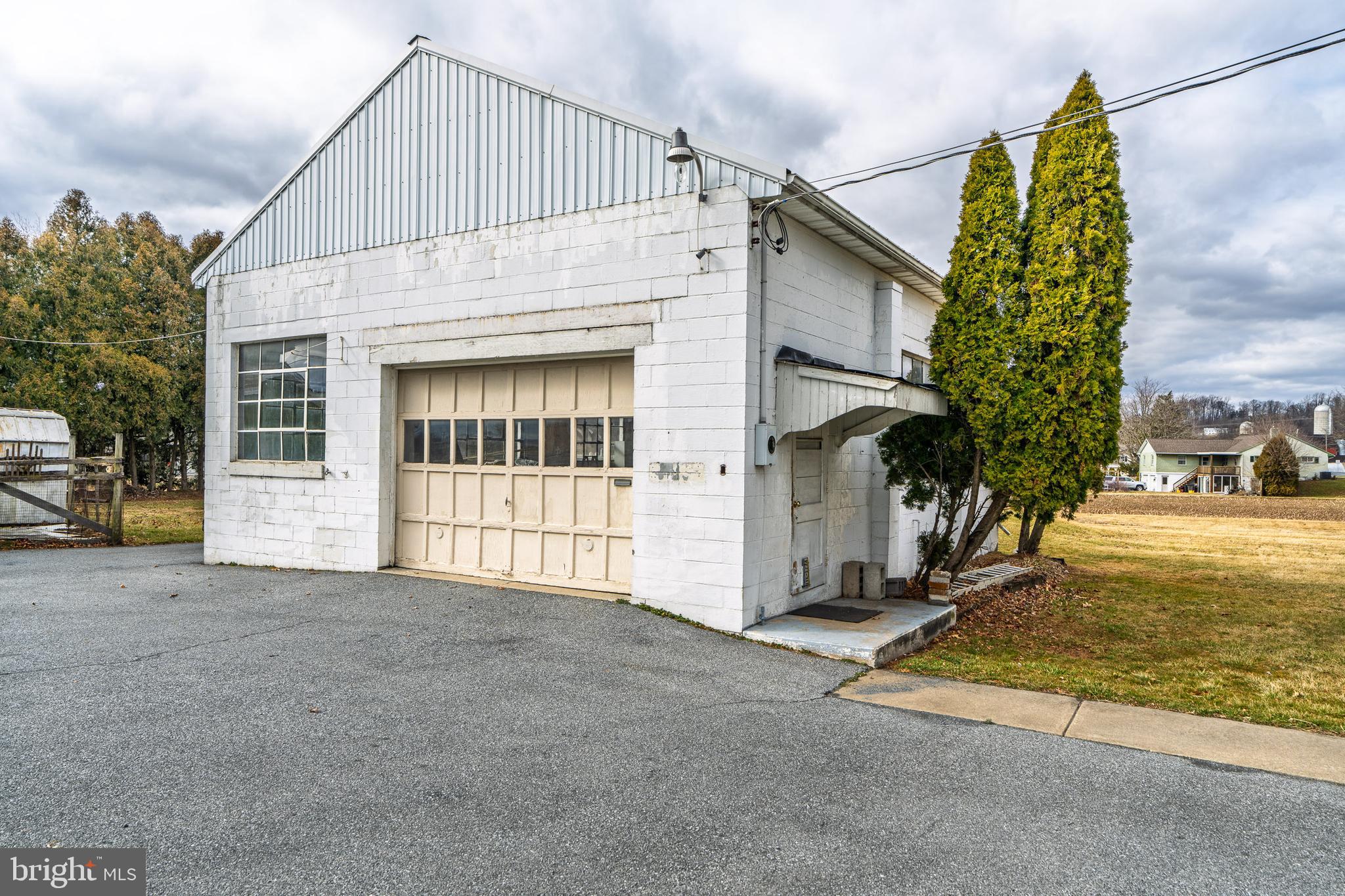156 Hahnstown Road Ephrata, PA 17522 - Photo 16 of 60 Gallery Image 16