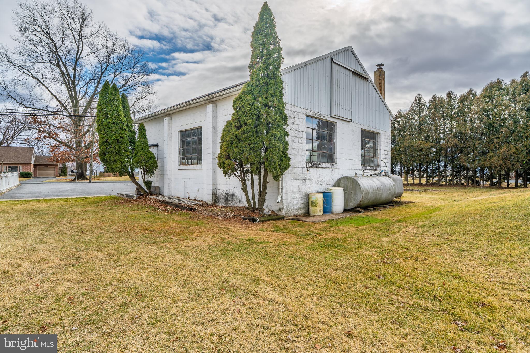 156 Hahnstown Road Ephrata, PA 17522 - Photo 17 of 60 Gallery Image 17