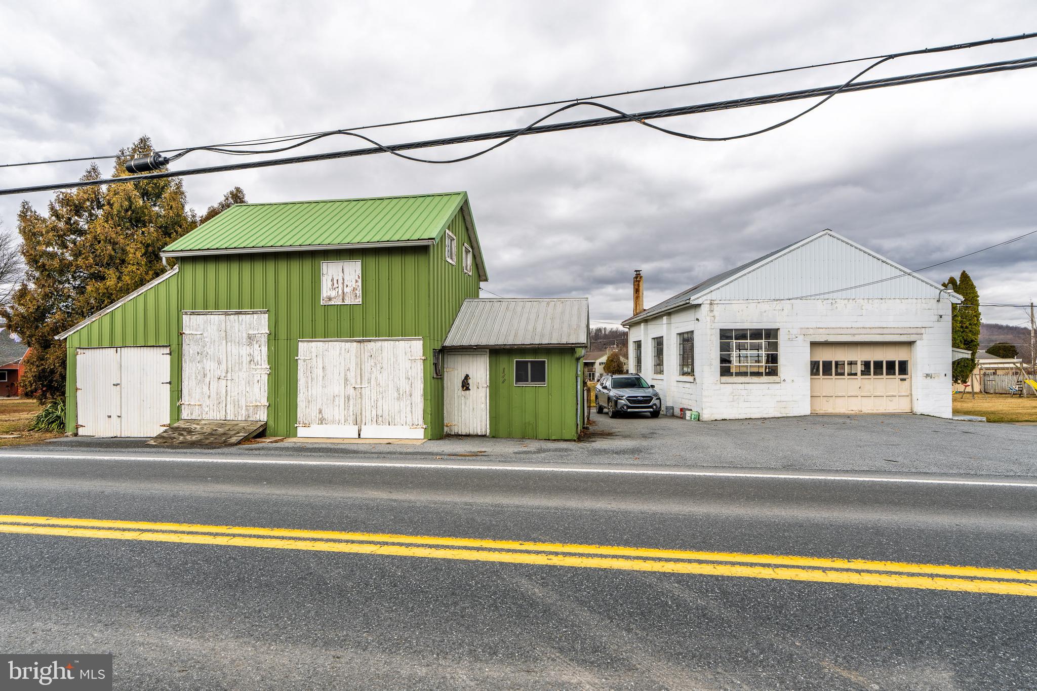 156 Hahnstown Road Ephrata, PA 17522 - Photo 9 of 60 Gallery Image 9