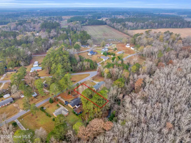 $35,000 | 14 Crabapple Lane, Lake Waccamaw, NC 28450