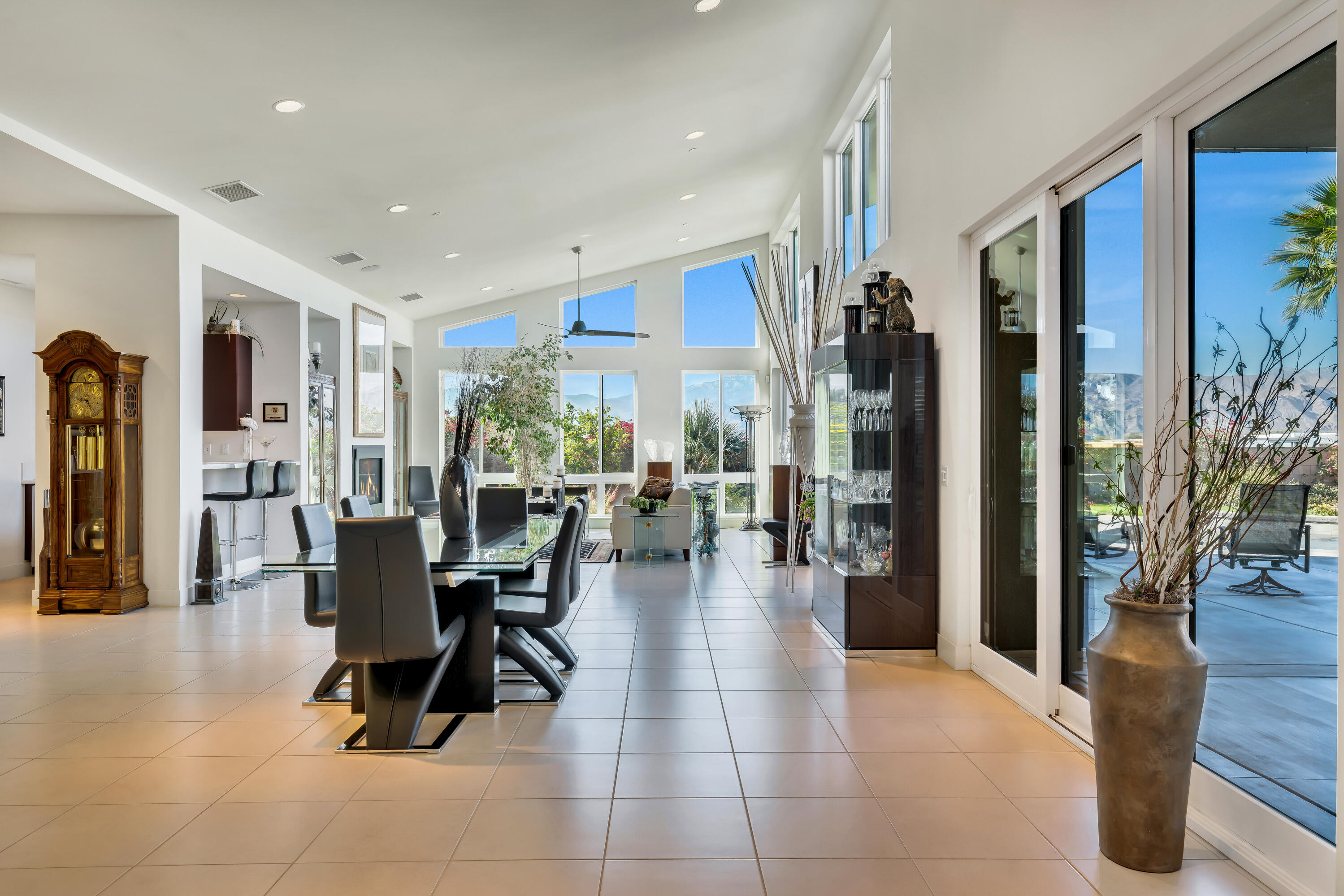 13 Via Montagna Rancho Mirage, CA 92270 - Photo 11 of 35 Great Room
