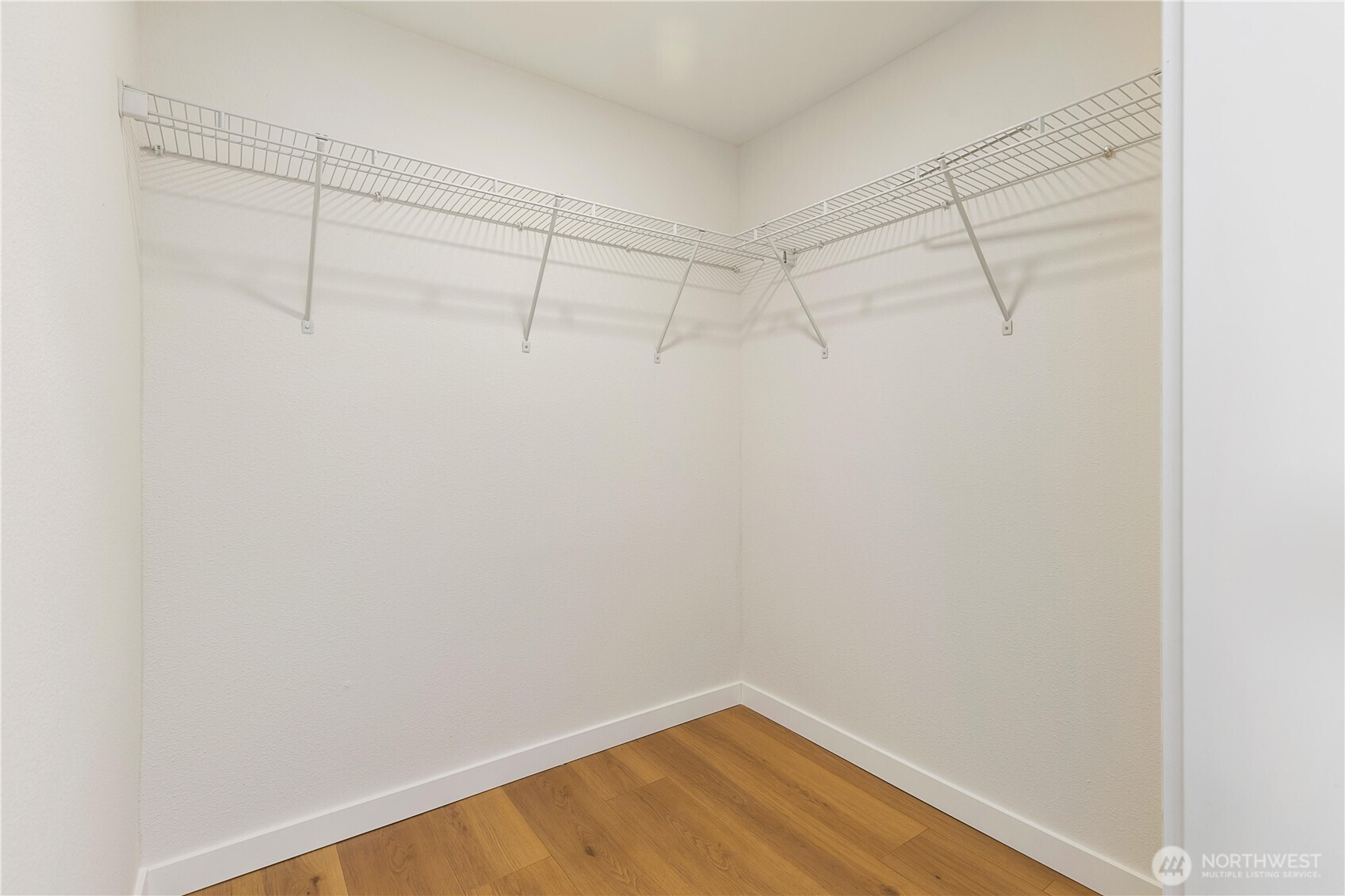 15833 Northeast 110th Street Redmond, WA 98052 - Photo 13 of 31