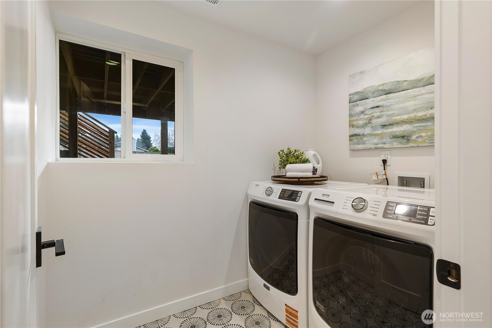 15833 Northeast 110th Street Redmond, WA 98052 - Photo 26 of 31