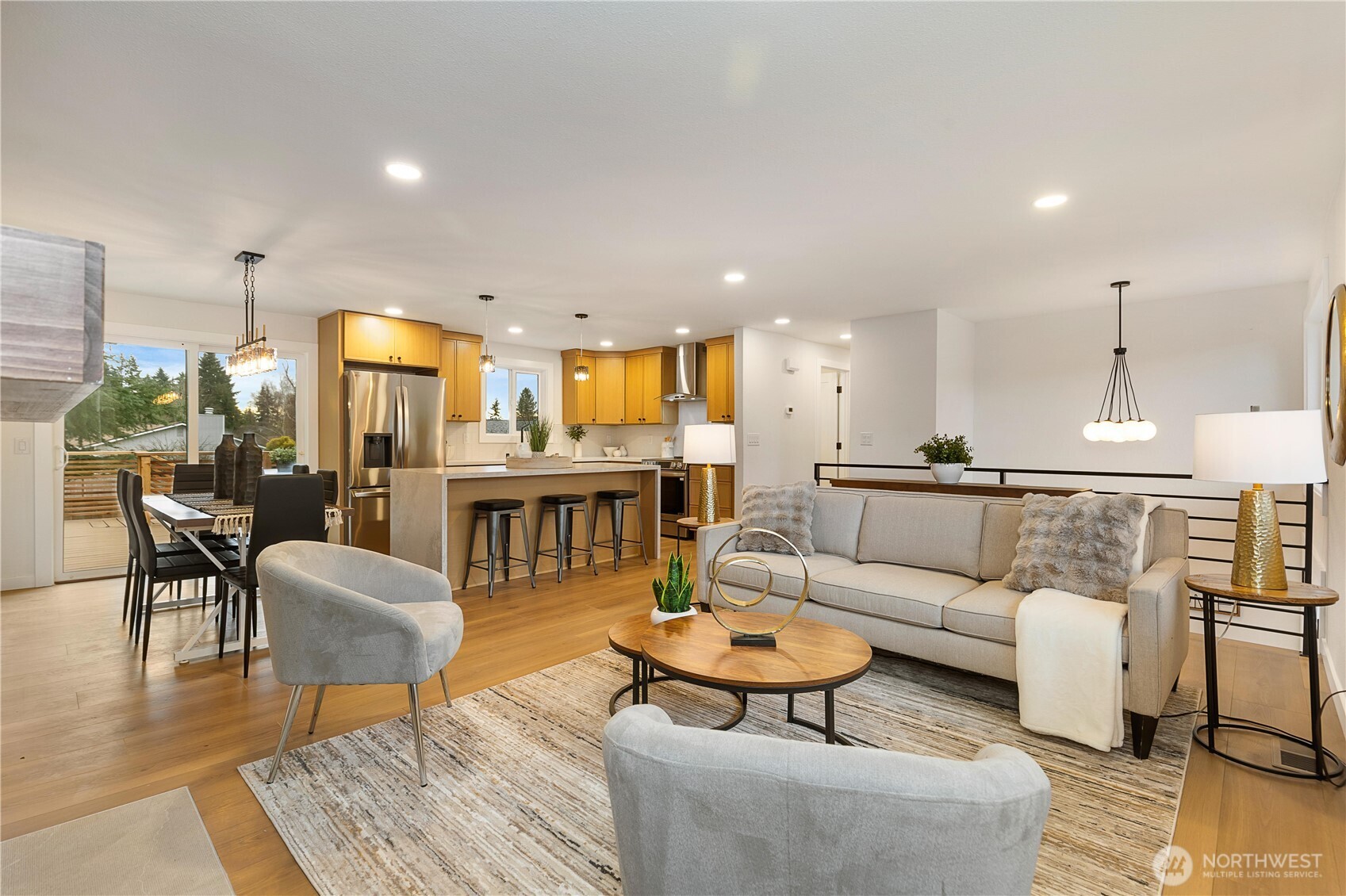 15833 Northeast 110th Street Redmond, WA 98052 - Photo 3 of 31