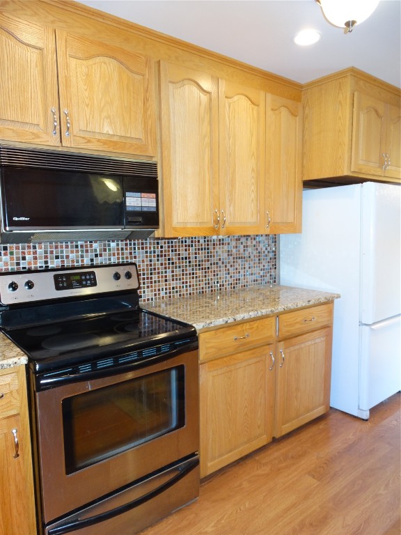 1306 Farm To Market Road Endicott, NY 13760 - Photo 4 of 31