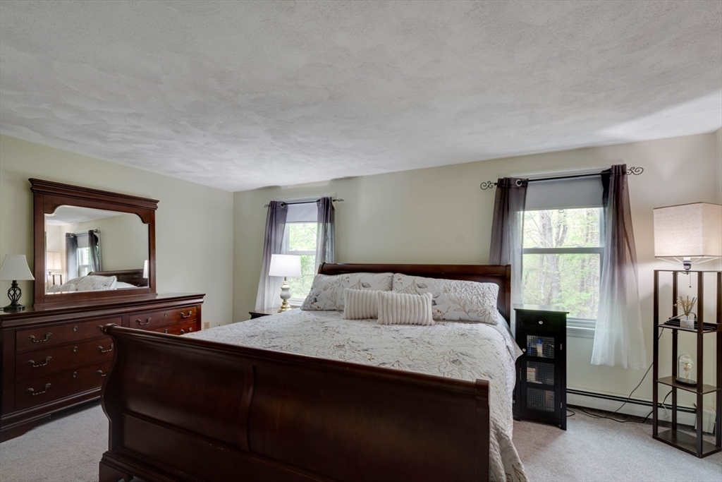 35 Blueberry Lane Reading, MA 01867 - Photo 14 of 33